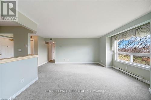 303B - 1061 Vansickle Road, St. Catharines, ON - Indoor Photo Showing Other Room