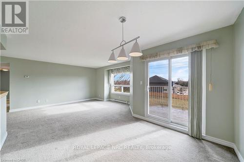 303B - 1061 Vansickle Road, St. Catharines, ON - Indoor Photo Showing Other Room