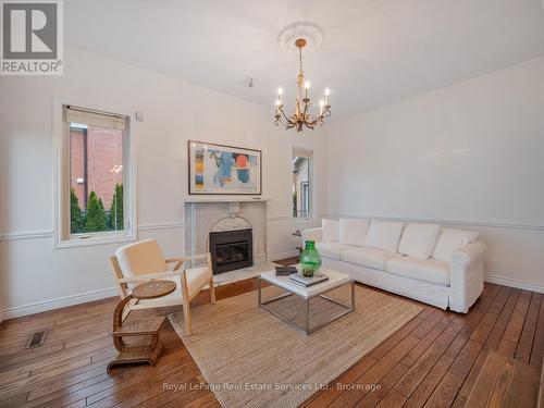 3286 Shelburne Place, Oakville (Br Bronte), ON - Indoor Photo Showing Living Room With Fireplace
