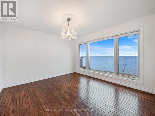 3286 Shelburne Place, Oakville (Br Bronte), ON - Indoor Photo Showing Other Room