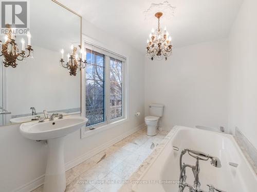 3286 Shelburne Place, Oakville (Br Bronte), ON - Indoor Photo Showing Bathroom