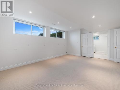 3286 Shelburne Place, Oakville (Br Bronte), ON - Indoor