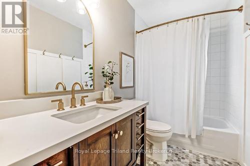170 Laurentian Drive N, London East (East O), ON - Indoor Photo Showing Bathroom