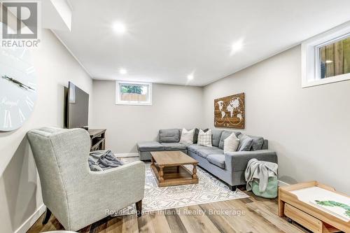 170 Laurentian Drive N, London East (East O), ON - Indoor Photo Showing Other Room