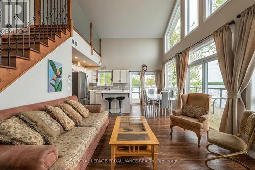 75 Houston Lane, Tweed (Hungerford (Twp)), ON - Indoor Photo Showing Living Room