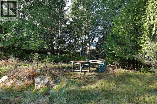 6377 N Gale Avenue, Sechelt, BC 