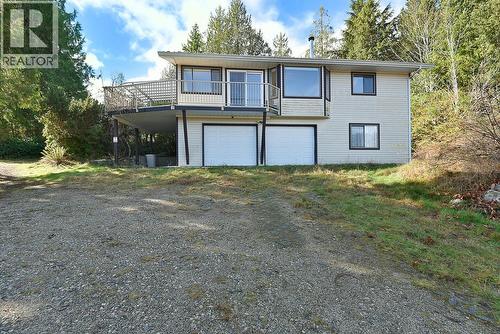 6377 N Gale Avenue, Sechelt, BC 