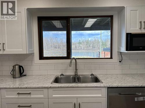 784 Funn Street, Quesnel, BC - Indoor Photo Showing Kitchen With Double Sink
