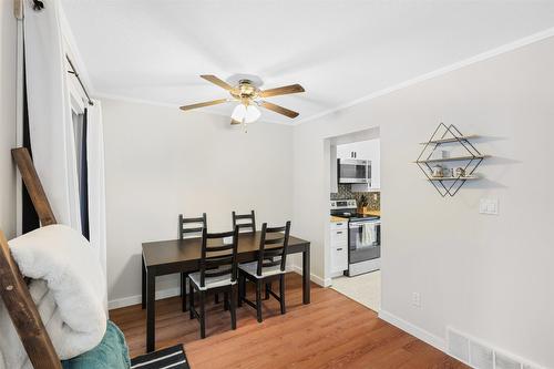 47-1570 Freshfield Road, Kamloops, BC - Indoor Photo Showing Dining Room