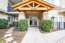 211-1350 Ridgeway Drive, Kelowna, BC  - Outdoor With Balcony 