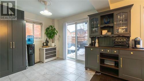 2062 Westmount Drive, Oakville, ON - Indoor Photo Showing Other Room