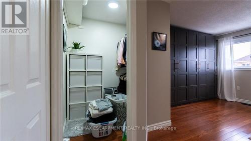 2062 Westmount Drive, Oakville, ON - Indoor Photo Showing Other Room