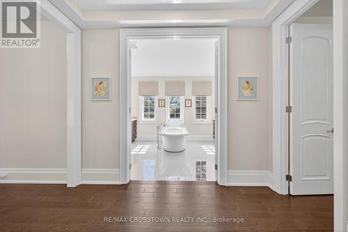 10 Annsleywood Court, Vaughan, ON - Indoor Photo Showing Other Room