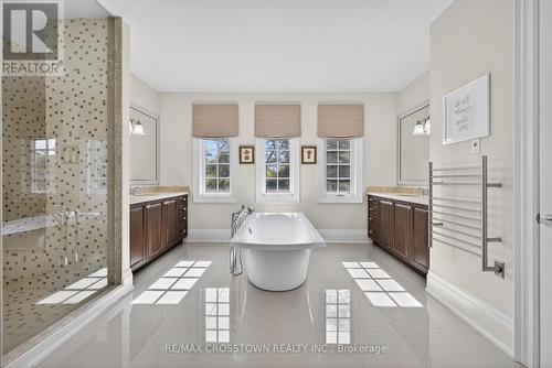 10 Annsleywood Court, Vaughan, ON - Indoor Photo Showing Bathroom