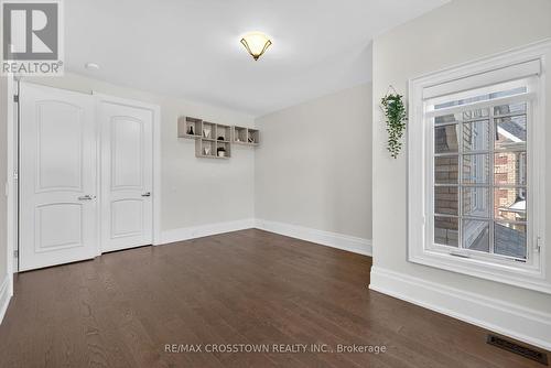 10 Annsleywood Court, Vaughan, ON - Indoor Photo Showing Other Room