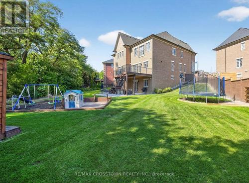 10 Annsleywood Court, Vaughan, ON - Outdoor With Backyard