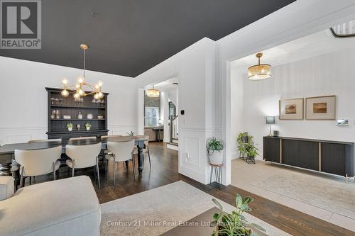 2099 Helmsley Avenue, Oakville (Wm Westmount), ON - Indoor