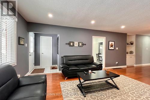 3560 Rapids View Drive, Niagara Falls, ON - Indoor Photo Showing Living Room