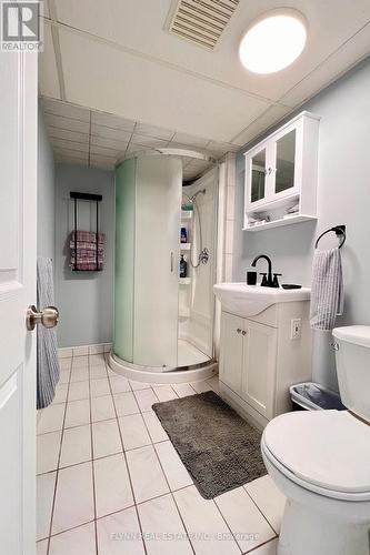 3560 Rapids View Drive, Niagara Falls, ON - Indoor Photo Showing Bathroom