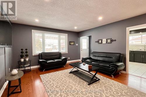 3560 Rapids View Drive, Niagara Falls, ON - Indoor Photo Showing Living Room
