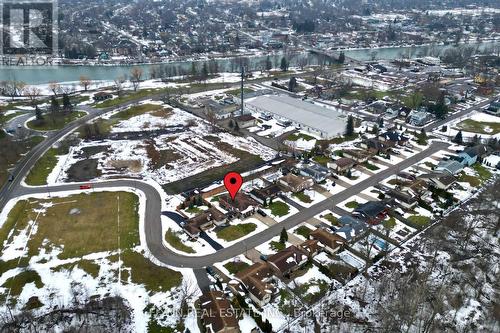 3560 Rapids View Drive, Niagara Falls, ON - Outdoor With View