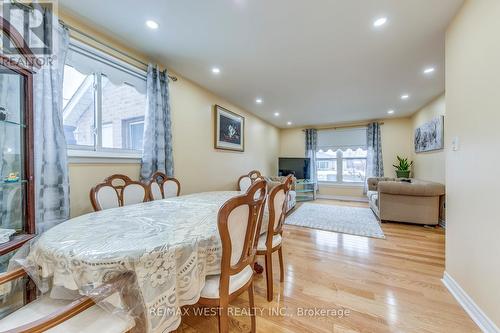 43 Flamingo Crescent, Brampton, ON - Indoor Photo Showing Dining Room
