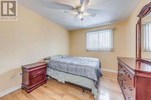 43 Flamingo Crescent, Brampton, ON - Indoor Photo Showing Bedroom