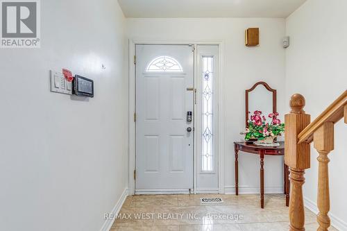 43 Flamingo Crescent, Brampton, ON - Indoor Photo Showing Other Room