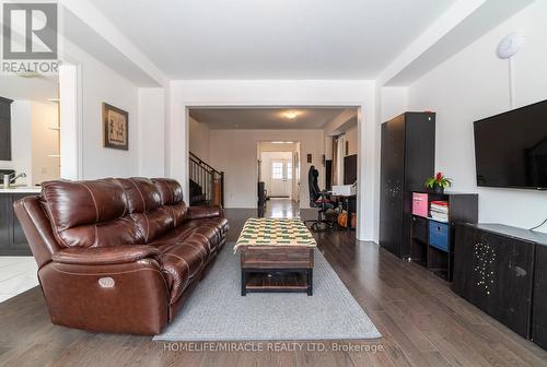 9 Mears Road, Brant, ON - Indoor Photo Showing Living Room