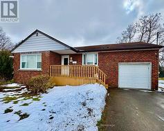 207 THOROLD ROAD  Welland, ON L3C 3V9