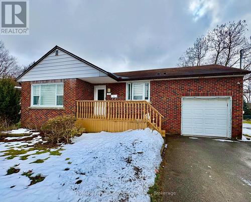 207 THOROLD ROAD  Welland, ON L3C 3V9