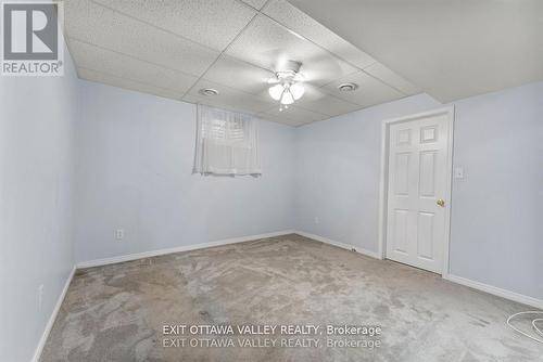 127 Owens Street, Pembroke, ON - Indoor Photo Showing Other Room