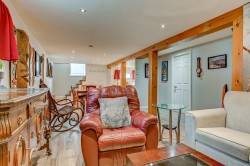 Salon - 