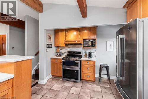 92 Auchmar Road, Hamilton, ON - Indoor Photo Showing Kitchen