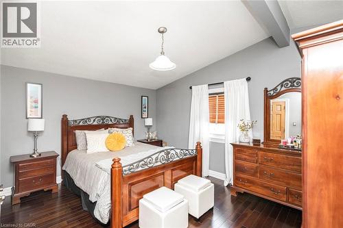 92 Auchmar Road, Hamilton, ON - Indoor Photo Showing Bedroom