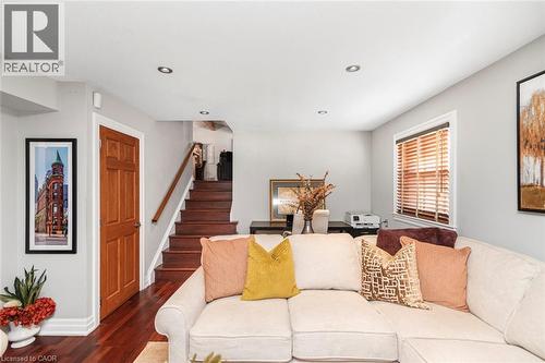 92 Auchmar Road, Hamilton, ON - Indoor Photo Showing Living Room