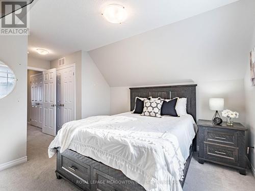 7 - 13 Braida Lane, Halton Hills, ON - Indoor Photo Showing Bedroom
