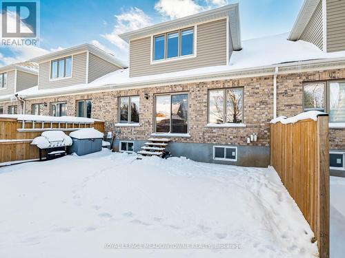 7 - 13 Braida Lane, Halton Hills, ON - Outdoor