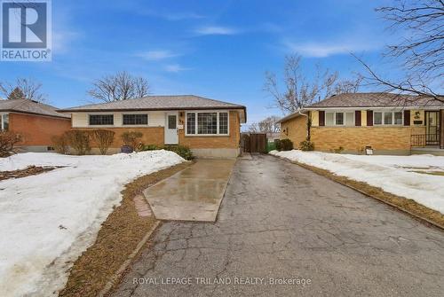 99 Susan Avenue, London East (East D), ON - Outdoor With Facade