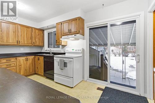 99 Susan Avenue, London East (East D), ON - Indoor Photo Showing Kitchen