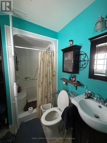 1041 Welch Road, Minden Hills, ON - Indoor Photo Showing Bathroom