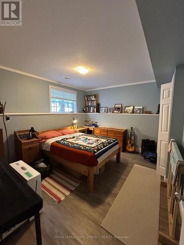 1041 Welch Road, Minden Hills, ON - Indoor Photo Showing Other Room