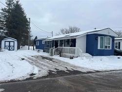 3 Lee AVE  Sussex Corner, NB E4E 2W4