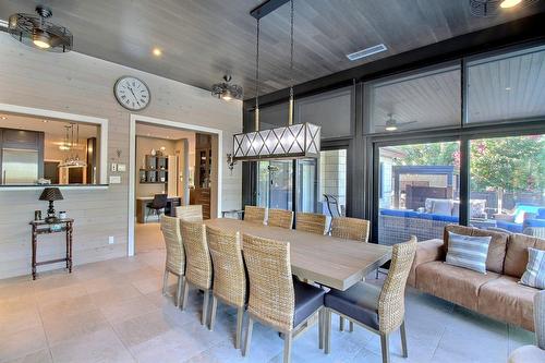Veranda - 101 Rue Des Cormorans, Val-D'Or, QC - Indoor Photo Showing Dining Room