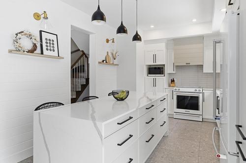 Cuisine - 30 Place De La Pulperie, Saint-Jérôme, QC - Indoor Photo Showing Kitchen With Upgraded Kitchen