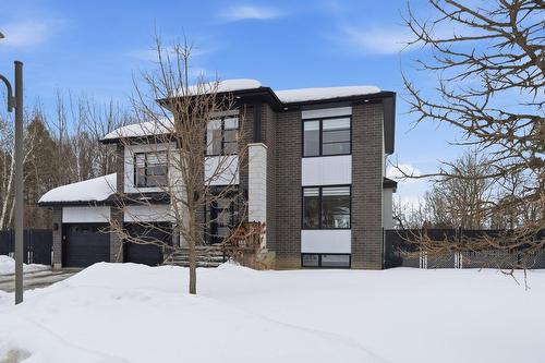 Façade - 30 Place De La Pulperie, Saint-Jérôme, QC - Outdoor