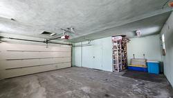 Garage - 