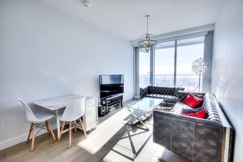 Salon - 3009-1400 Boul. René-Lévesque O., Montréal (Ville-Marie), QC - Indoor Photo Showing Living Room