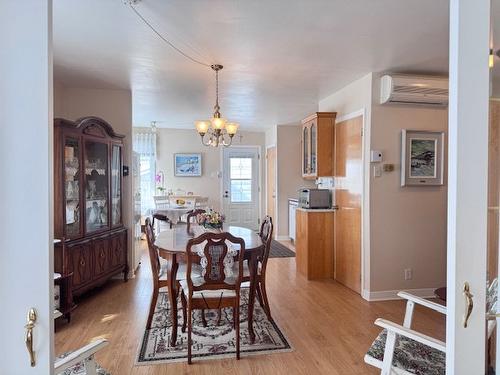 Salle à manger - 464 Rue Julien, Trois-Rivières, QC - Indoor Photo Showing Dining Room