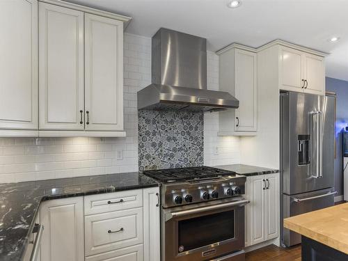 191 Skyline Avenue, Thunder Bay, ON - Indoor Photo Showing Kitchen With Upgraded Kitchen